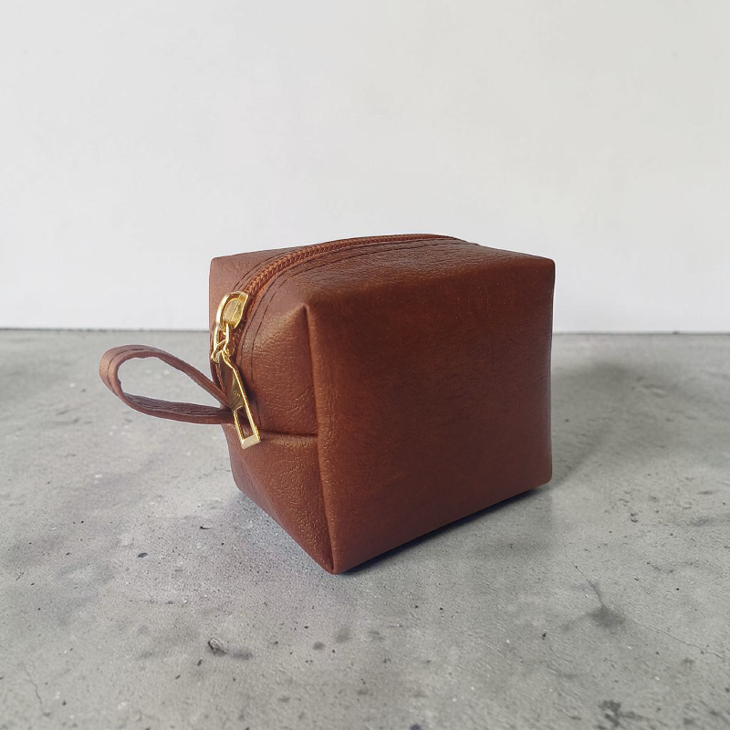 pouch souvenir premium cube custom logo NOBLE Indonesia