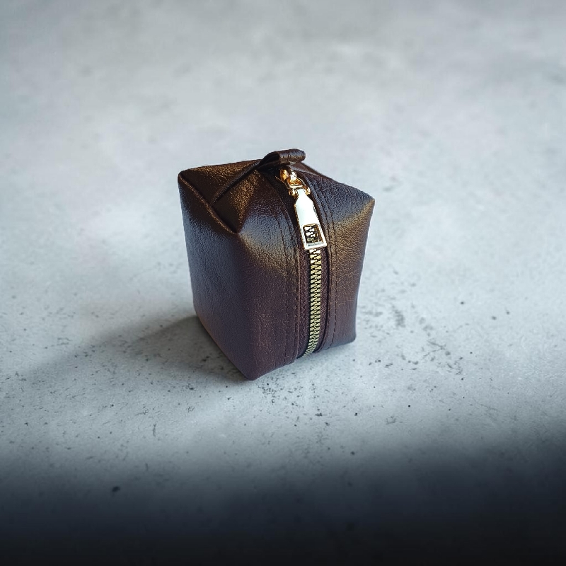 NOBLE — Essence Gold Tone Zipper | Elegant Gold Tone Zipper Keepsake Pouch NOBLE — Essence Gold Tone Zipper | Elegant Gold Tone Zipper Keepsake Pouch - Image 7